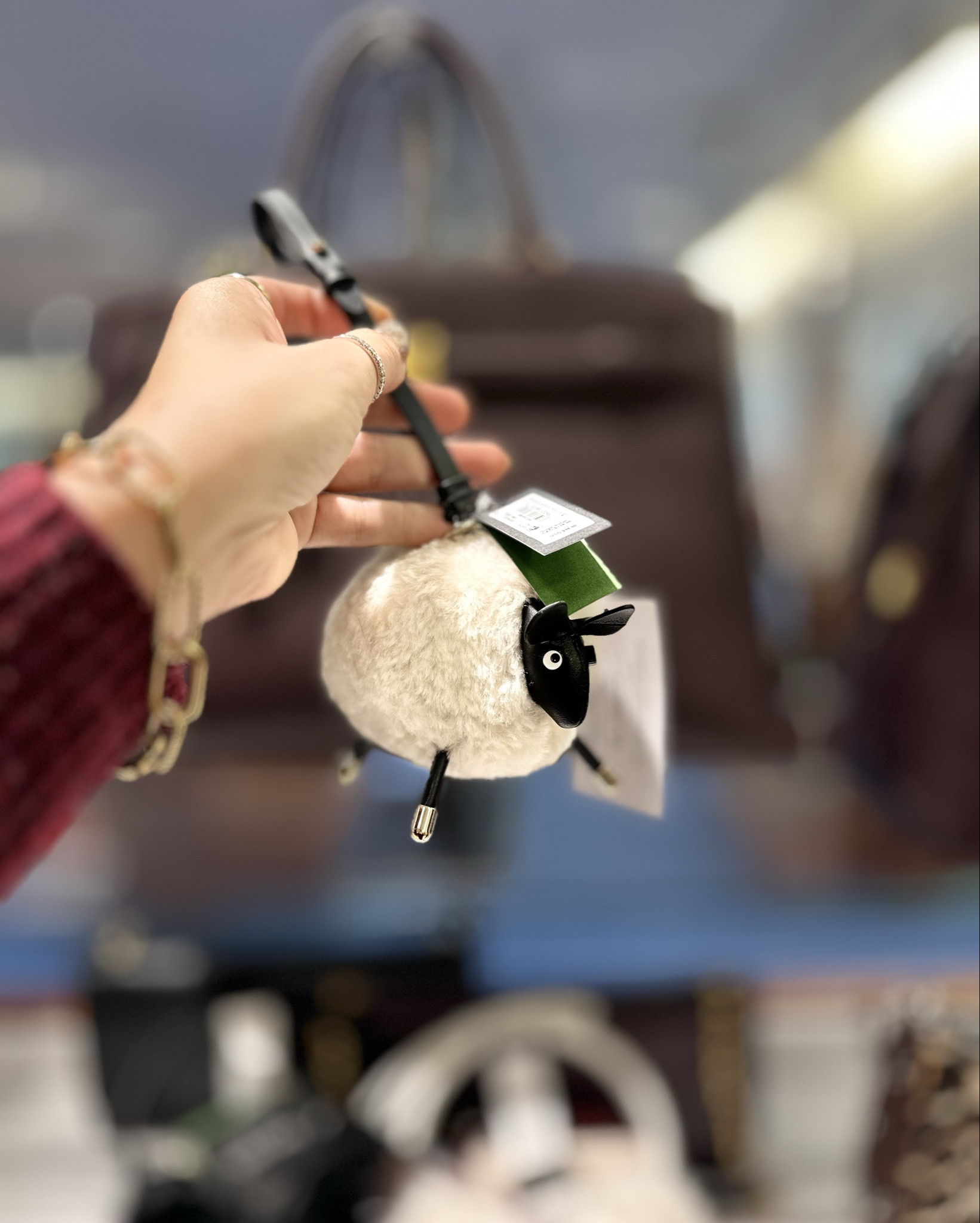 Kate spade purse charm 

#LTKPetite #LTKHoliday #LTKGiftGuide