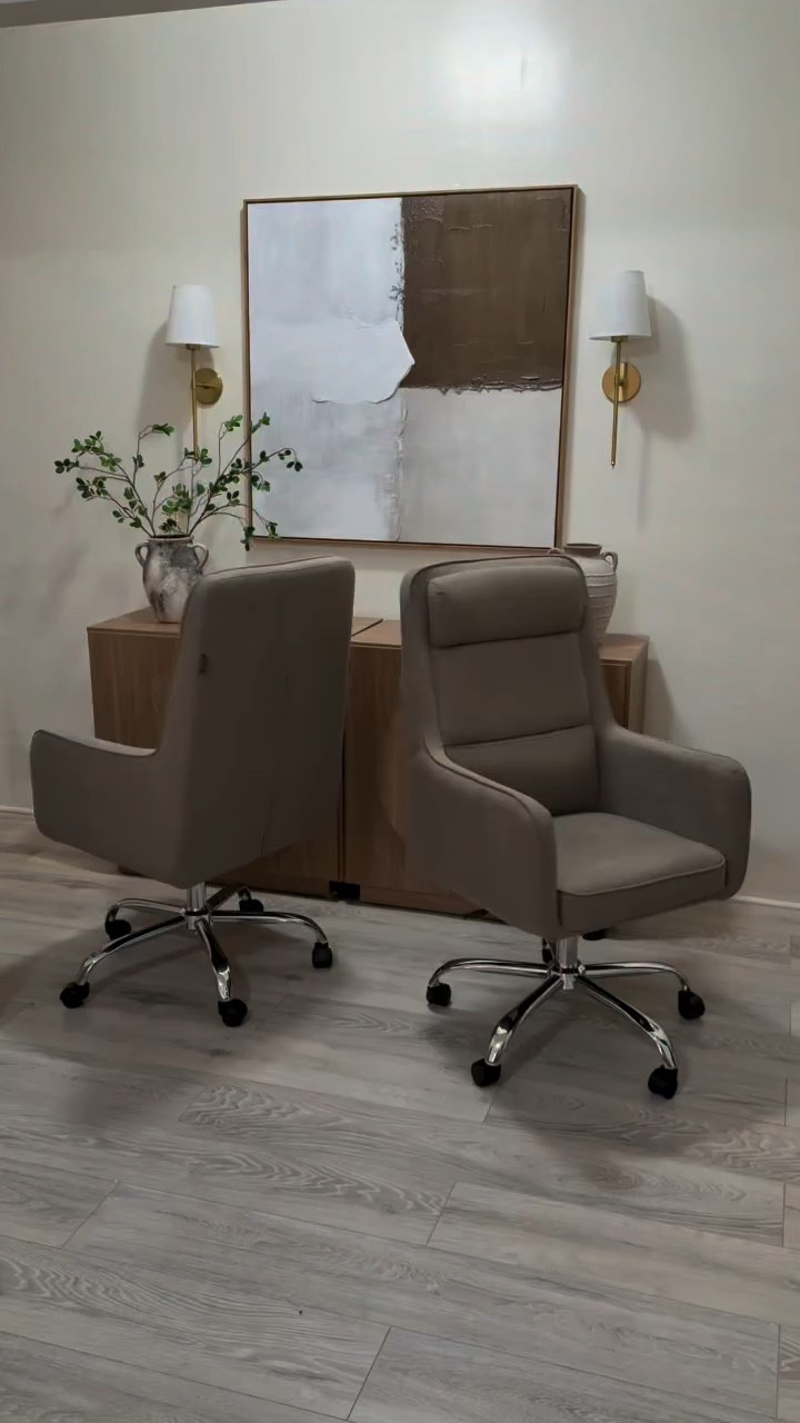 Creating a cozy and functional workspace at home.

This COLAMY Cocoon Cloud Comfort Swivel Chair is the perfect mix of comfort and style. The cushioned seat feels like sitting on a cloud, and the elegant design blends beautifully with any home office or workspace.

I love how comfortable it is for working, editing content, or just enjoying a quiet moment at my desk.

If you want the link, comment “CHAIR” and I’ll send it to you 

#homeoffice #colamyhome #cozyhome #homedecor #workspaceinspo