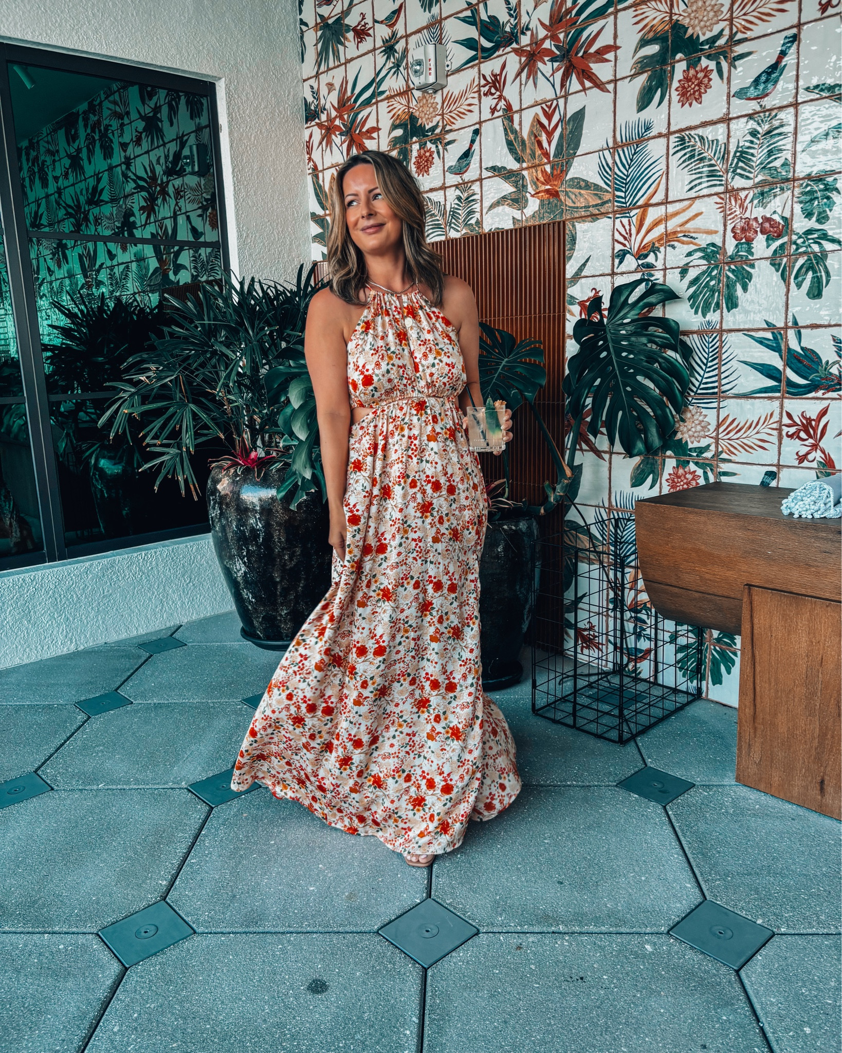 sunset dinners with girlfriends and in time to put the girls to bed 🫶🏻✨👗

#LTKTravel #LTKBeauty #LTKFindsUnder50