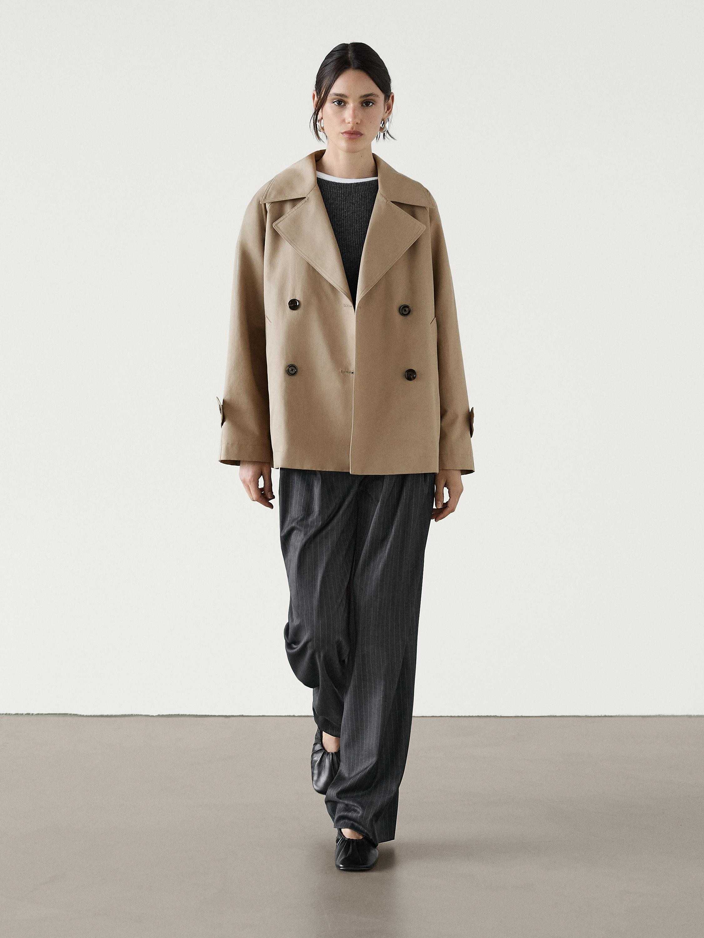 Short cotton blend trench coat with tabs | Massimo Dutti US