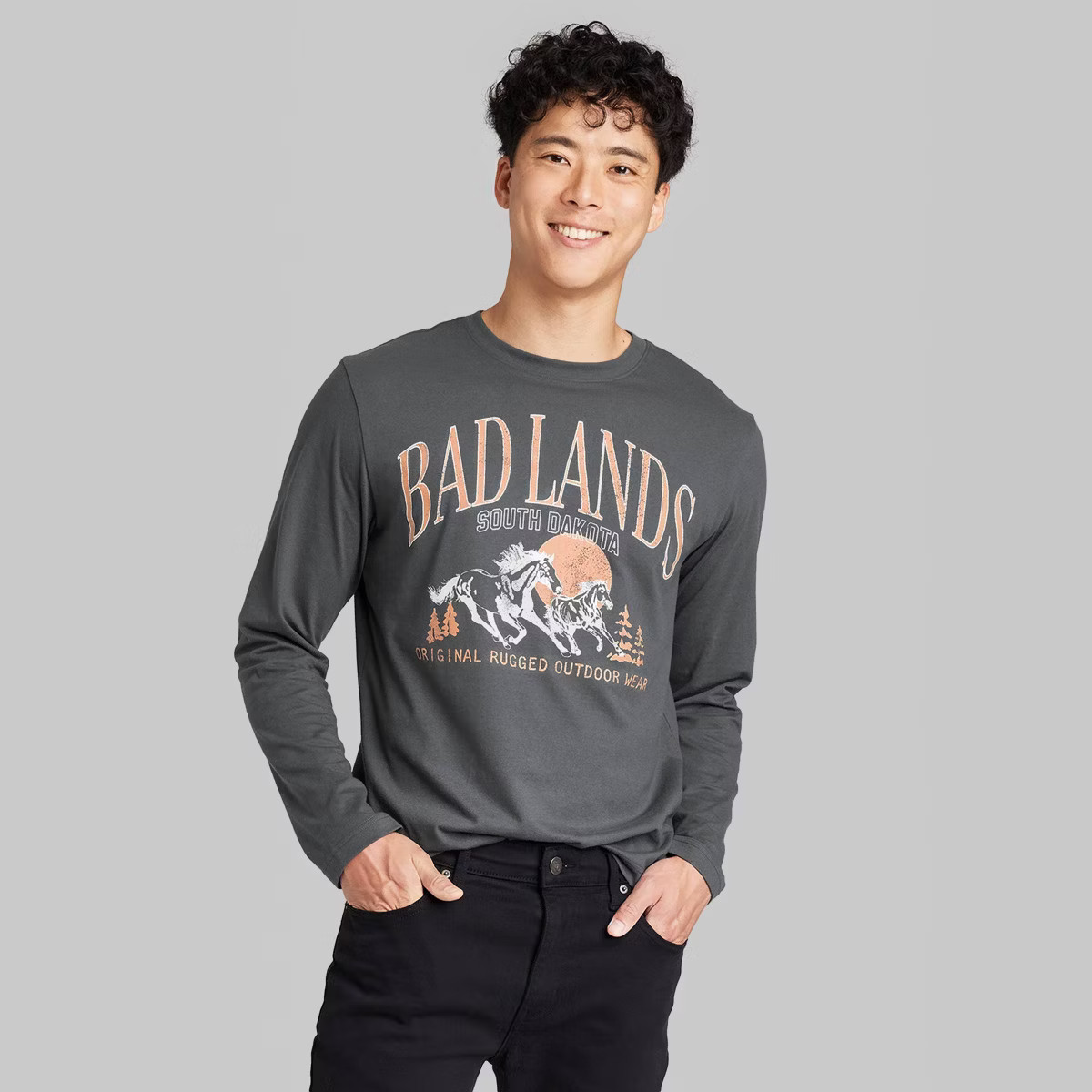 Men's Regular Fit Crewneck Long Sleeve T-Shirt - Original Use™ | Target