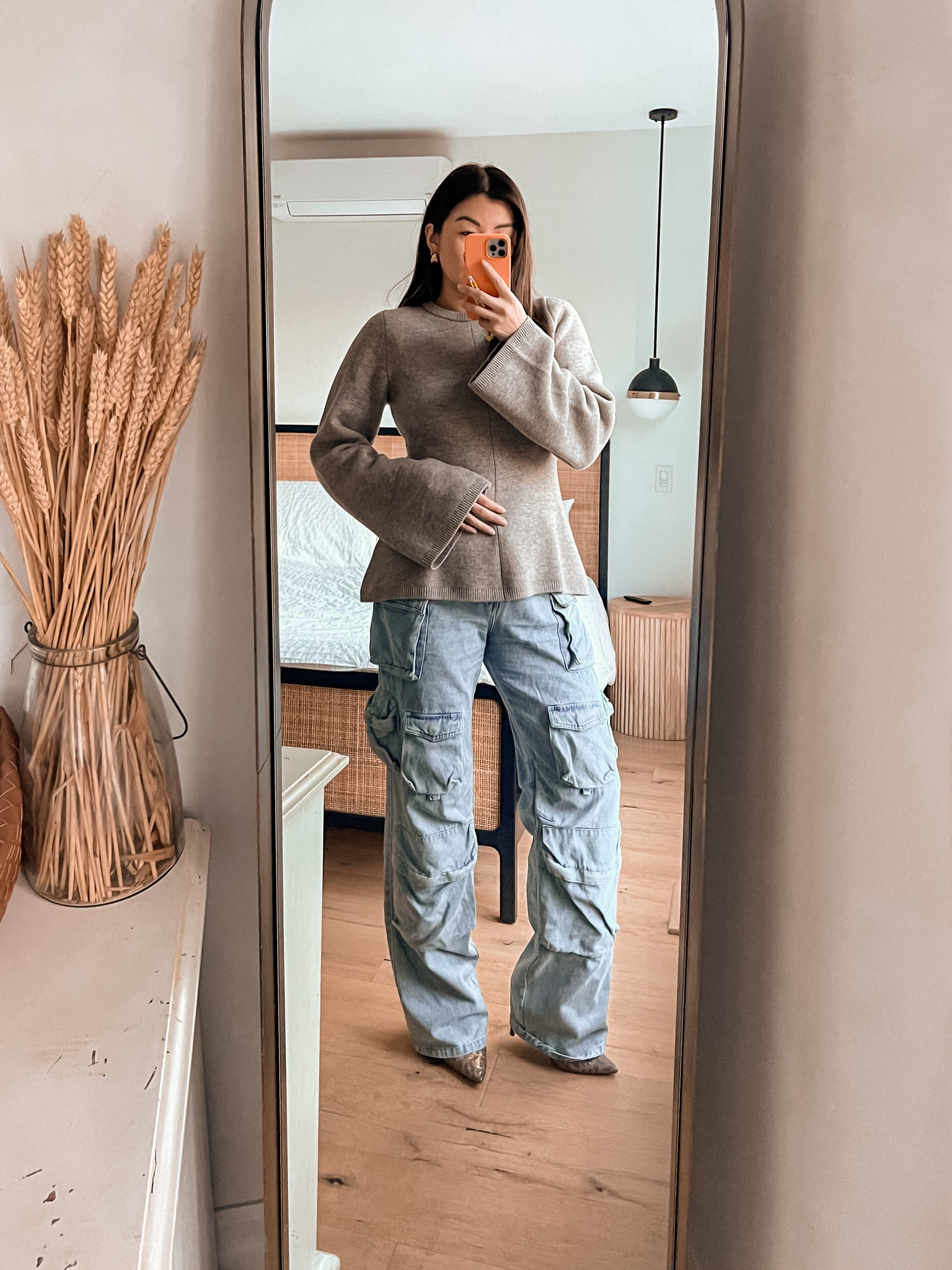 Simple sweater look 

#ootd #fallfashion #wiw #outfitinspo