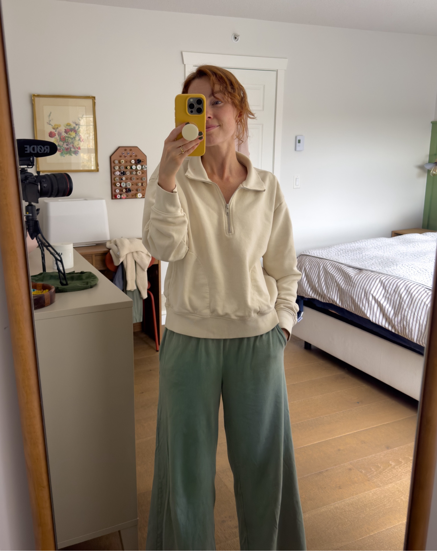 lounge wear days ☁️
pants XS
top S

#LTKSeasonal #LTKActive #LTKFitness