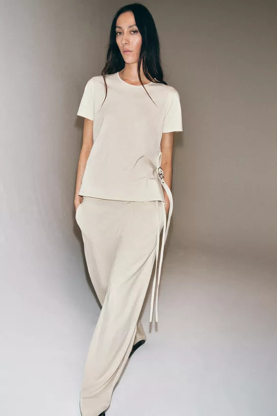 BUCKLE VENT T-SHIRT | Zara UK