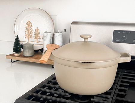 This Pot definitely lives up to its name! The Perfect Pot! Also the most perfect gift for the cook in your family. 

THE PERFECT POT REPLACES YOUR…
stockpot, dutch oven, saucepot, roasting rack, steamer, strainer, braiser, spoon rest

(Comes in 8 different color options.
Shown in the color Steam here.)

Perfect Pot • Our Place • Non Toxic Cookware • Non Stick Cookware • Neutral Kitchen • Gift For Her • Oven Safe Cookware • Gift Idea • Family Gift • Cookware

#cookware #giftidea #neutralkitchen #perfectpot

#LTKhome #LTKHoliday