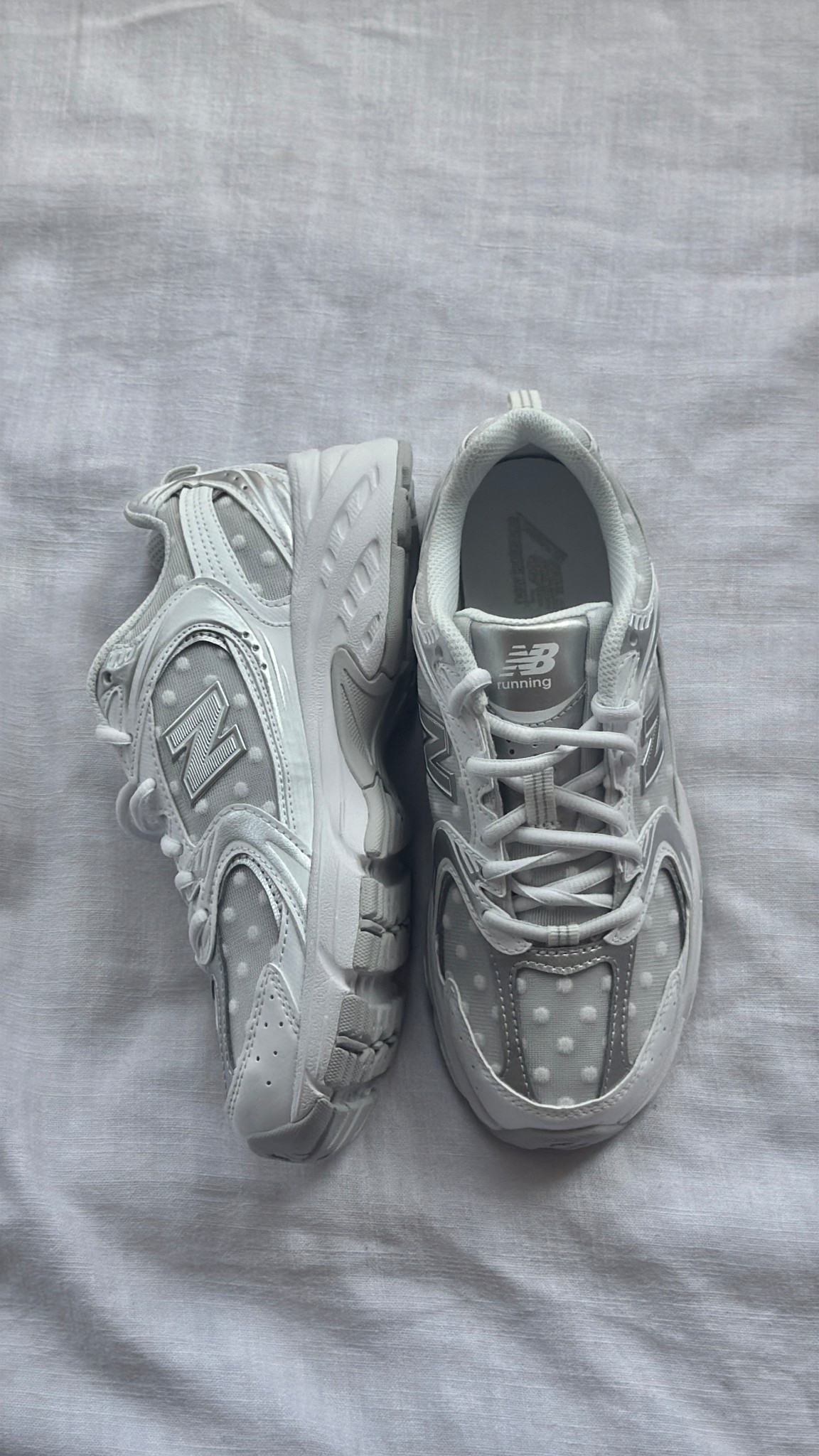 New balance polkadot tennis shoe, new balance 530 women’s sneaker, polka dot trend, Anthropologie

#LTKU #LTKGiftGuide #LTKActive