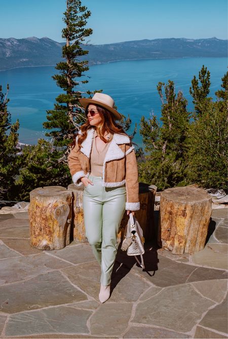 So ready for fall layers! This entire look is Abercrombie and it is all on sale! If you want a seriously warm jacket, this faux suede shearling lined jacket is so so good. Snag it while it’s still in stock! 

#LTKunder100 #LTKtravel #LTKsalealert