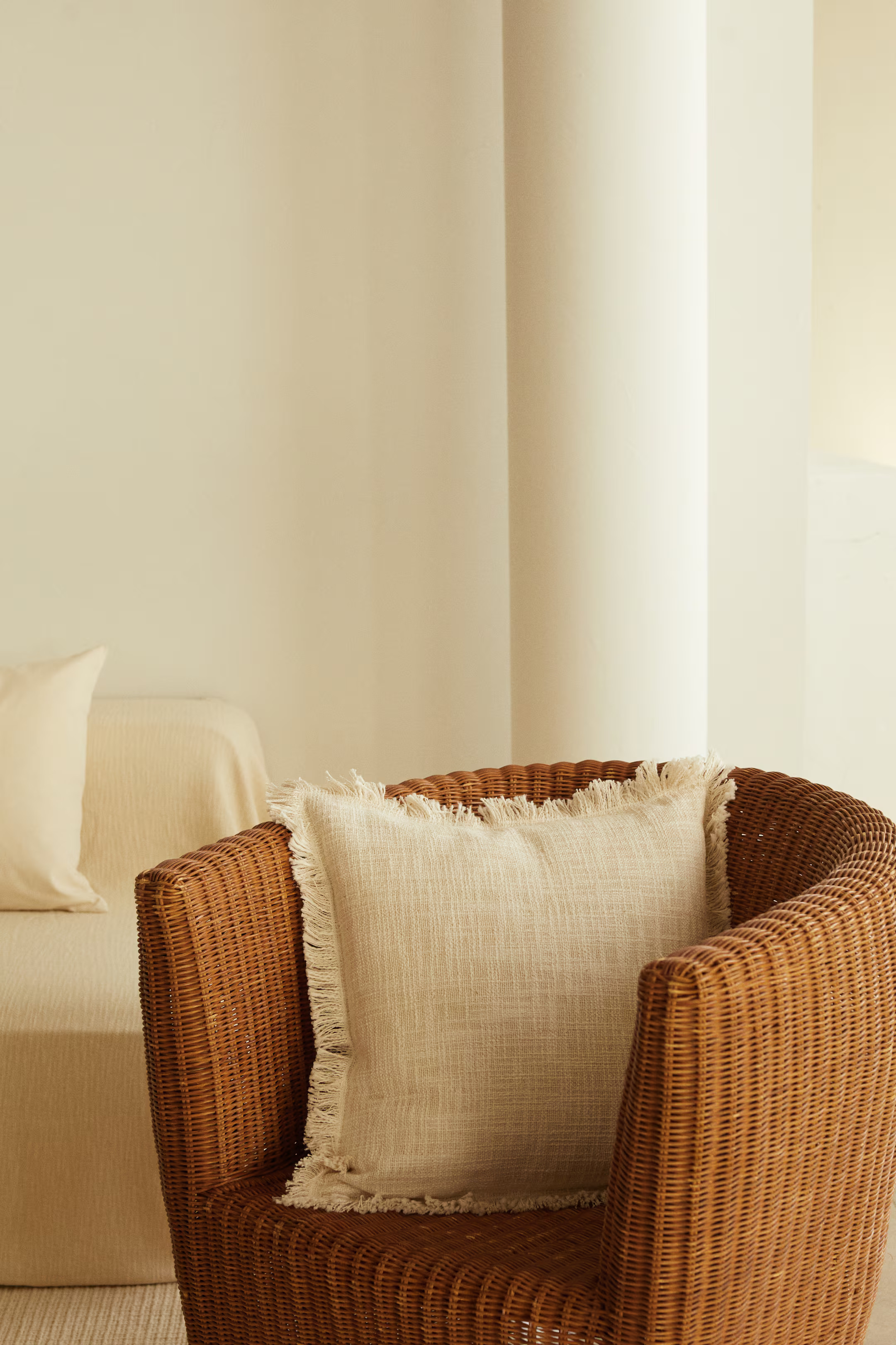 Slub-Weave Cushion Cover | H&M (US + CA)