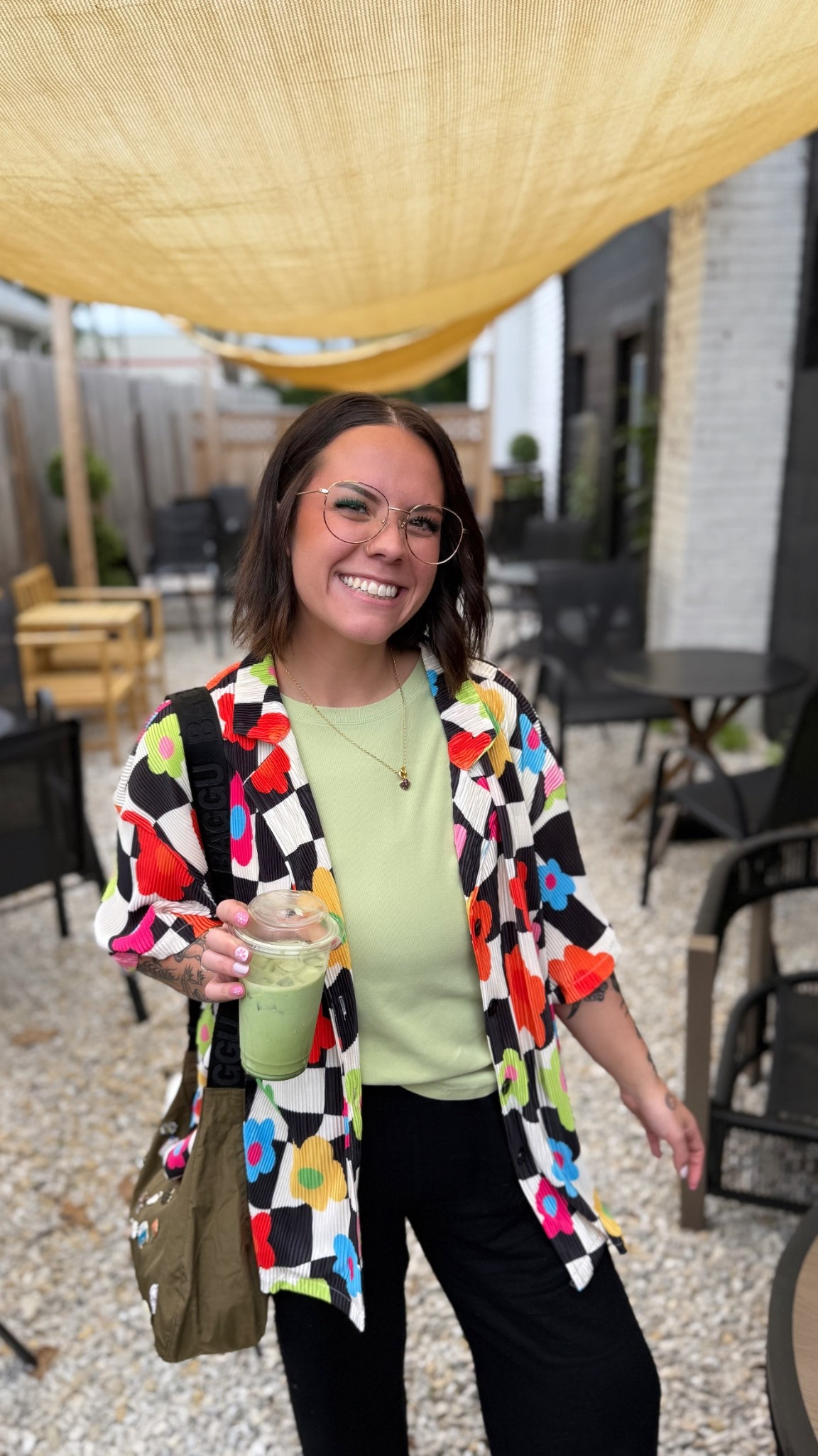 flowy clothes is the move for cute yet comfortable for the midsize/loose skin girlies in this weather 🌺✨ my undershirt is thrifted but i linked one of my favorite basic tees from old navy! 

#LTKBeauty #LTKStyleTip #LTKSaleAlert