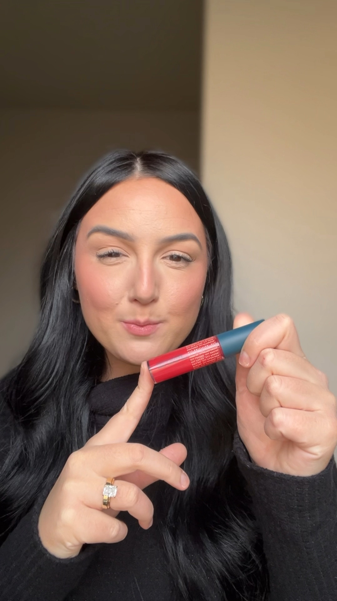 perfect red lip oil for the holidays ♥️

I’m wearing the shade “Optimist.” Gorgeous by itself and over any lipstick or lip stain! 

#LTKHoliday #LTKBeauty #LTKGiftGuide