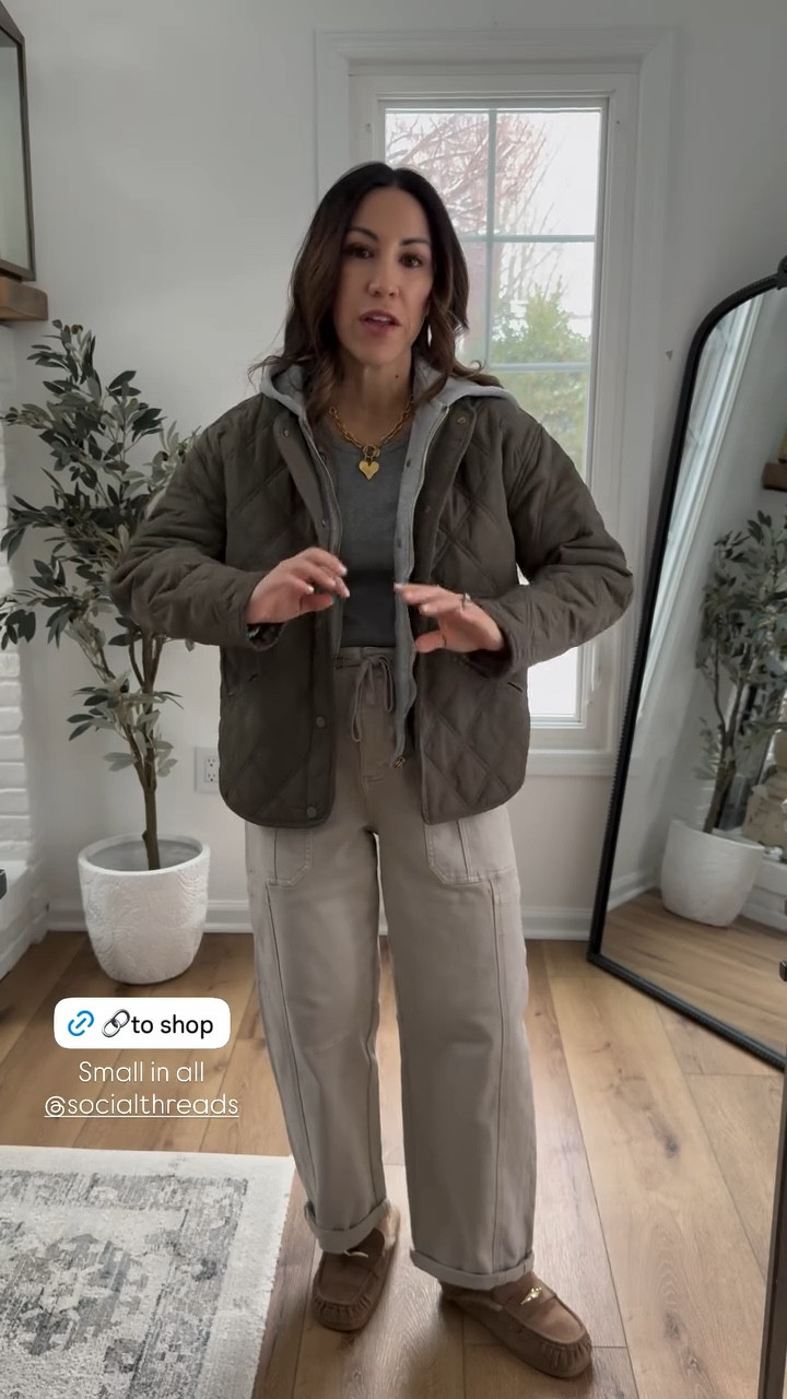 Small Quilted jacket, 25 cargo pants. Shoe size down.

#LTKOver40