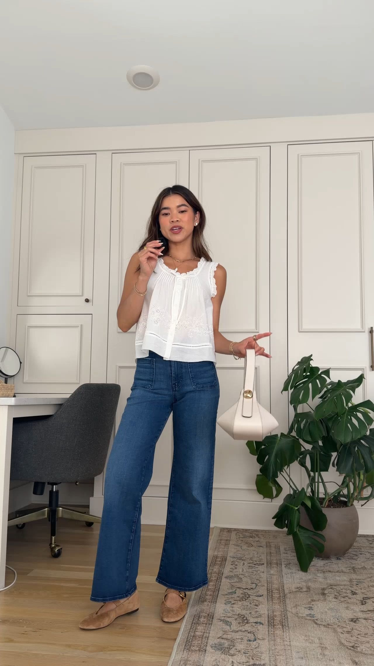 Are you looking for petite denim? These @Madewell jeans are petite friendly (I’m 5’2)!

Sizing info: 
•Madewell The Leah Top (Size XXS in White)
•Madewell The Petite Emmy Wide-Leg Jean (Size 24 Petite in Pelion Wash) •Madewell The Remy Mary Jane Flat (In Dried Acorn) 
•Madewell The Sculpted Metal Wristlet Bag (In Vintage Muslin)

Petite style, petite fashion, mom outfit, mom style, petite pants, petite outfit ideas, petite outfits, best pants for petite, petite denim, spring style, spring outfits, beach outfits, vacation outfits, wedding guest dress, summer outfit, madewell outfits, madewell jeans, madewell blouse, summer top,

#LTKootd #LTKmomlife #LTKPetite