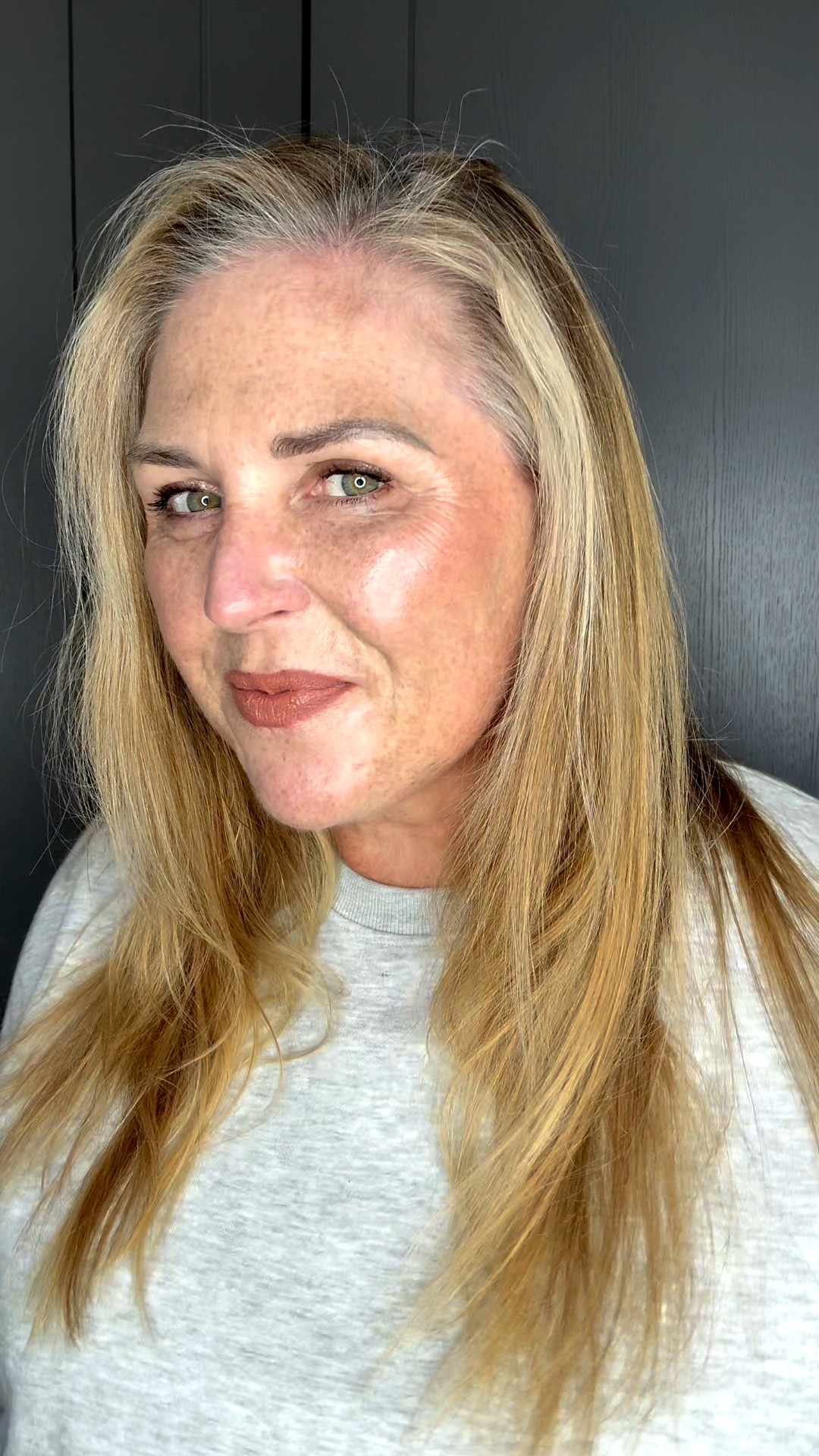 Glowy make up

#LTKplussize #LTKbeauty #LTKautumn