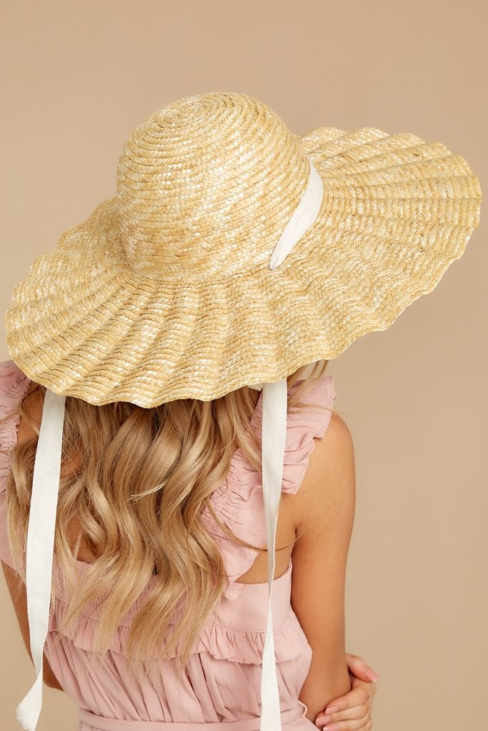 Scalloped Dolce Natural Hat | Red Dress 