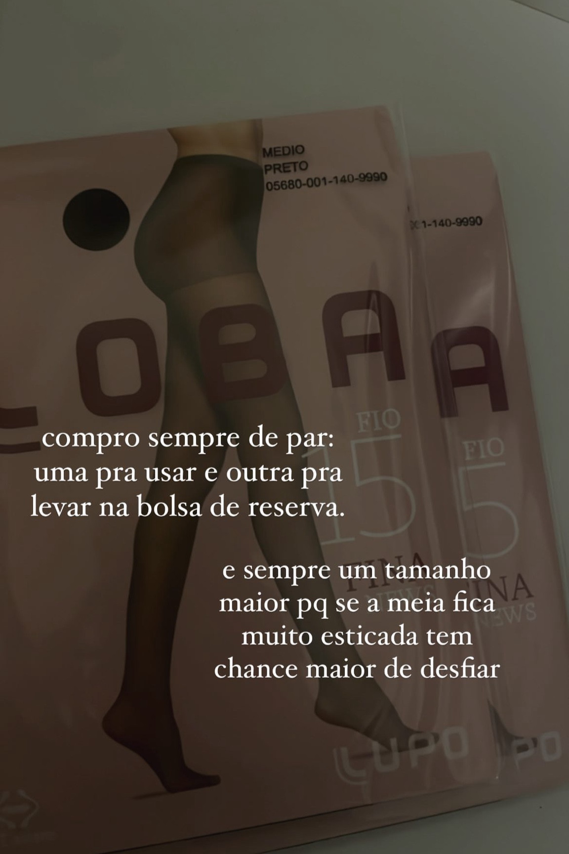 Eu amo meia calça, principalmente a fio 15, que dá uma transparência linda e um ar mais sexy para o look.

#LTKworkwear #LTKbrasil #LTKover40