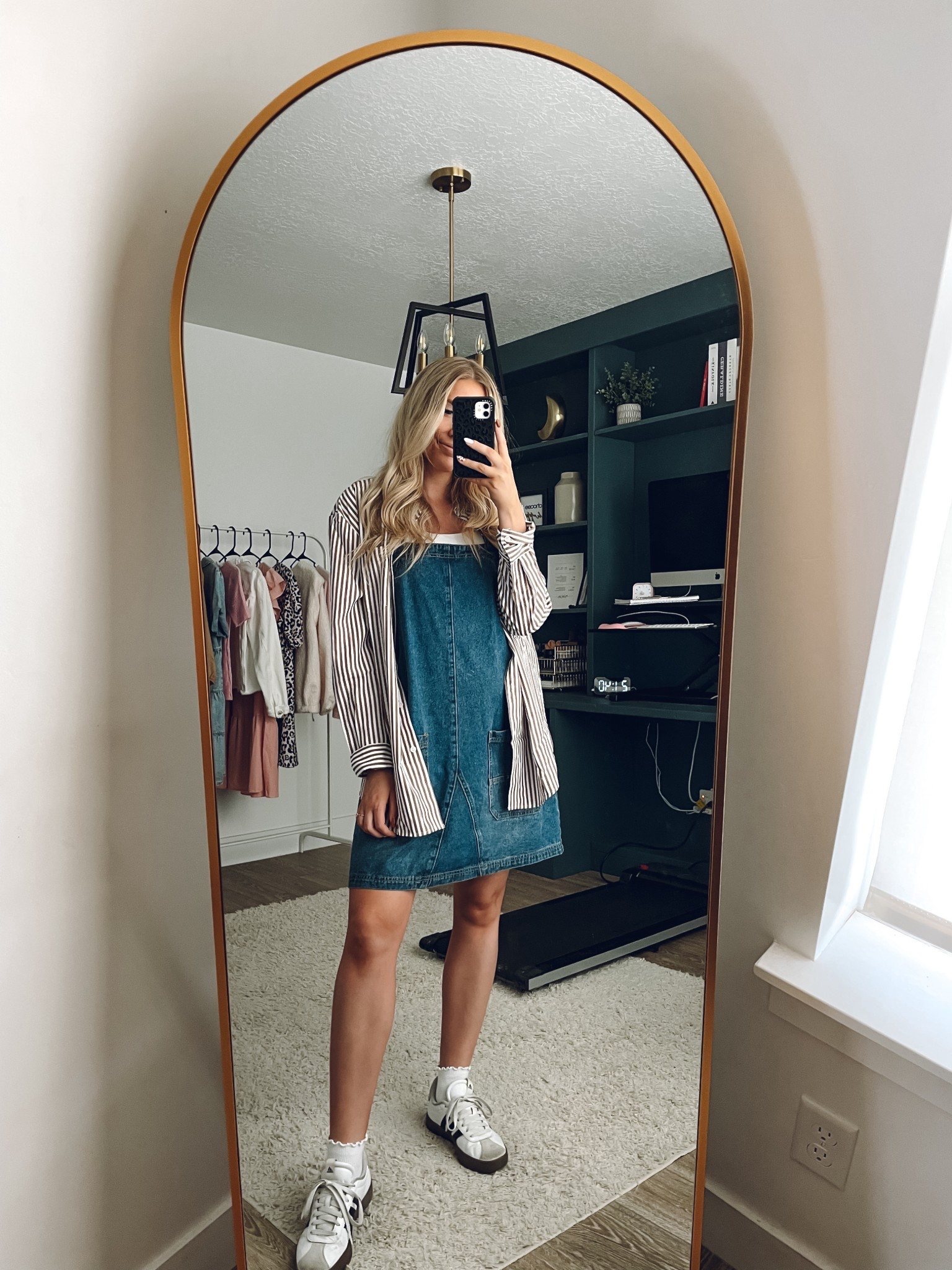 but friendly fall teacher outfit!
denim jumper: sized up one to L
brown striped button up: wearing M
Adidas sneakers: true to size 

| fall outfit | denim dress | teacher outfit | bump friendly | pregnant 

#LTKWorkwear #LTKSeasonal #LTKBump