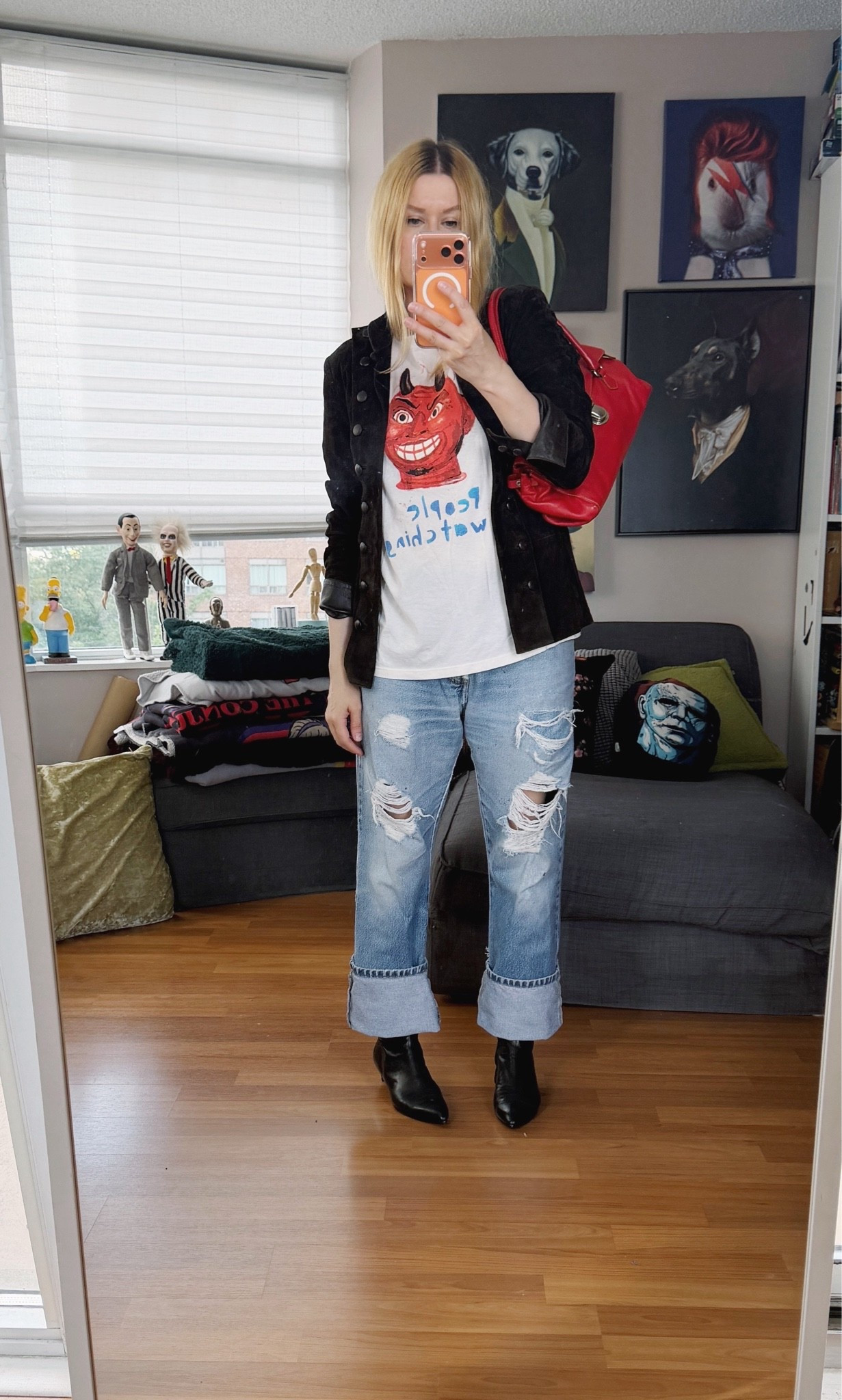 Everything is vintage except the t-shirt.

#LTKcanada #LTKfall #LTKstyletip