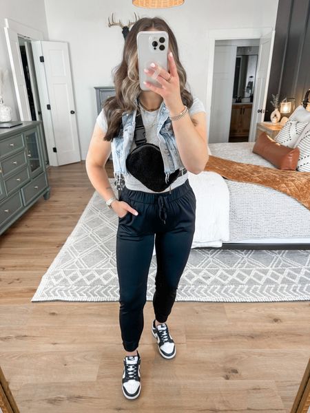 Spring Athleisure Outfit 🖤

Tee — xs
Vest — small (exact denim jacket linked, I just cut mine into a vest!)
Joggers — small

Athleisure fashion | athlerosure outfits | athleisure style | comfy casual spring outfit | spring style | spring running errands outfit | spring fashion | Nike dunk low panda sneakers outfit | black joggers outfit spring | cropped denim vest outfit | Sherpa belt bag outfit



#LTKfindsunder50 #LTKfindsunder100 #LTKshoecrush