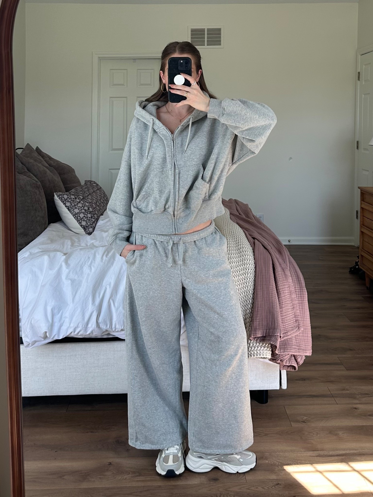 Softest set 🫶🏻💫

#LTKgrwm #LTKdayinmylife #LTKootd