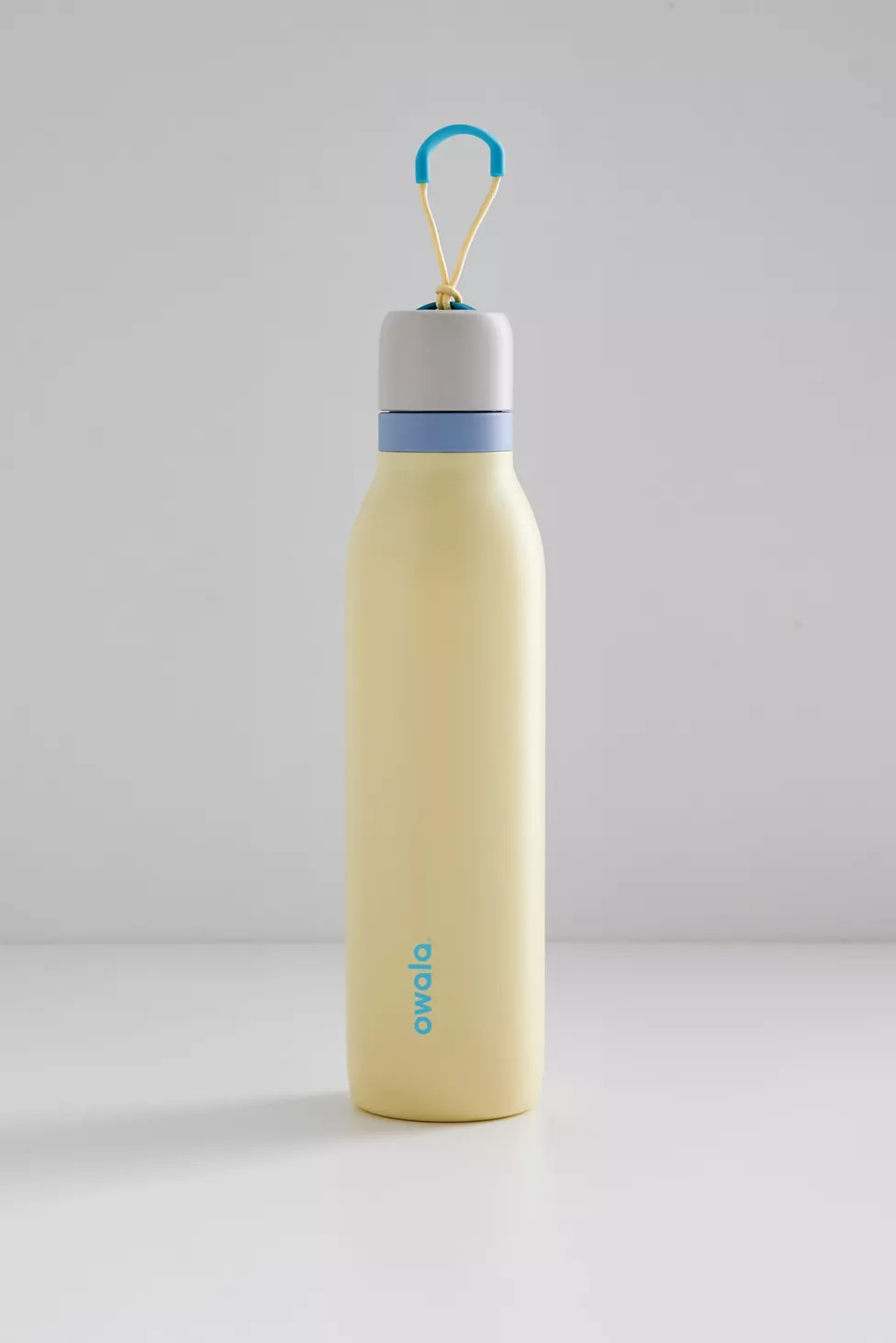 Owala FreeSip Twist 24 oz Water Bottle | Urban Outfitters (US and RoW)