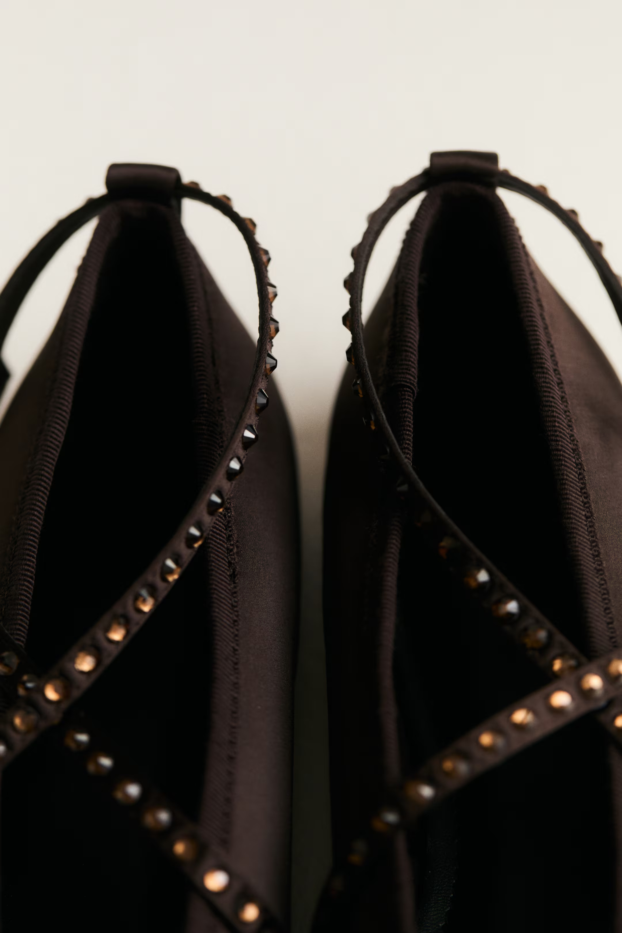 Square-toe ballet flats | H&M (UK, MY, IN, SG, PH, TW, HK)