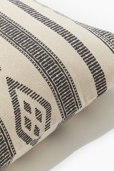Patterned cushion cover | H&M (UK, MY, IN, SG, PH, TW, HK)