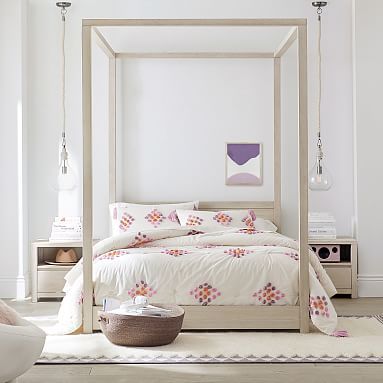 Costa Canopy Bed | Pottery Barn Teen