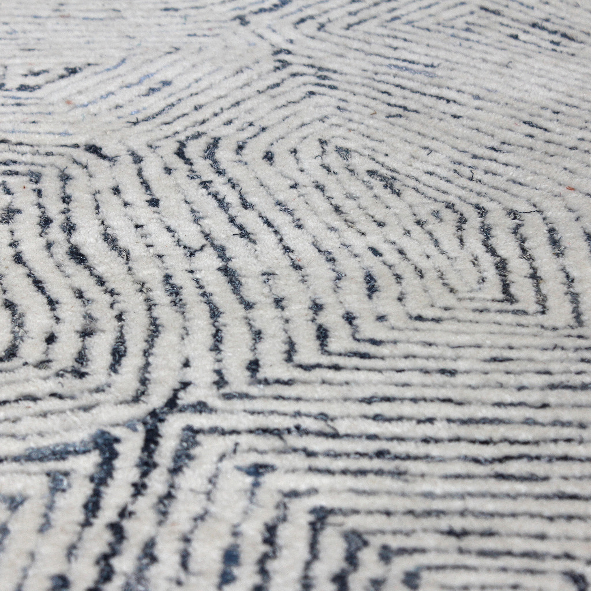 Uttermost Maze Blue 5 X 8 Rug | 1stopbedrooms