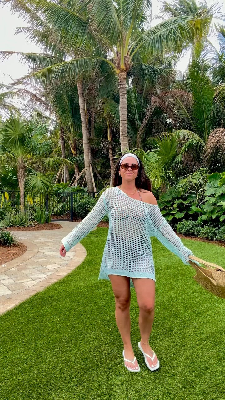 The cutest vacation outfit 🩵

#LTKootd #LTKTravel #LTKSwim