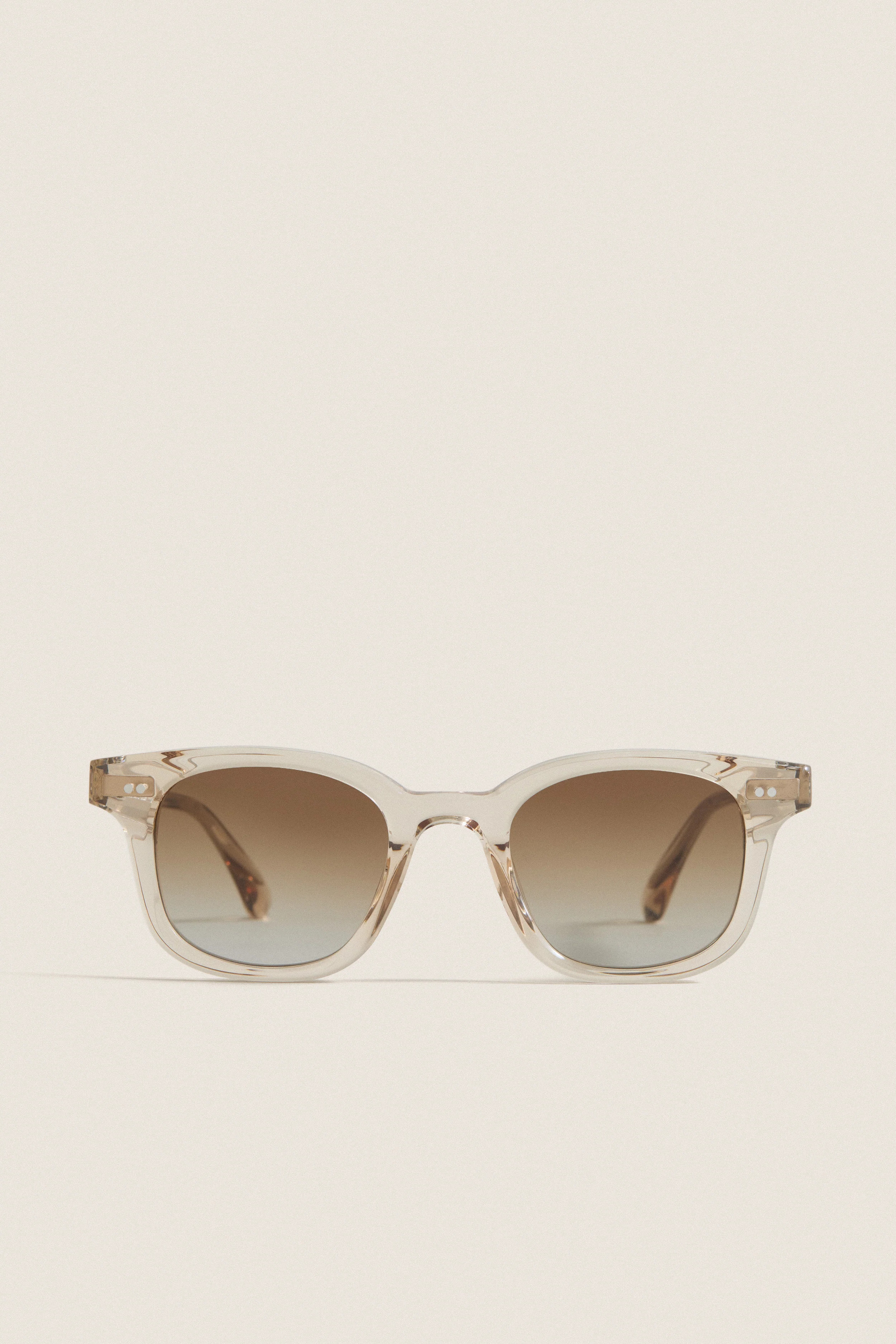 02 Ecru Sunglasses | Tuckernuck (US)