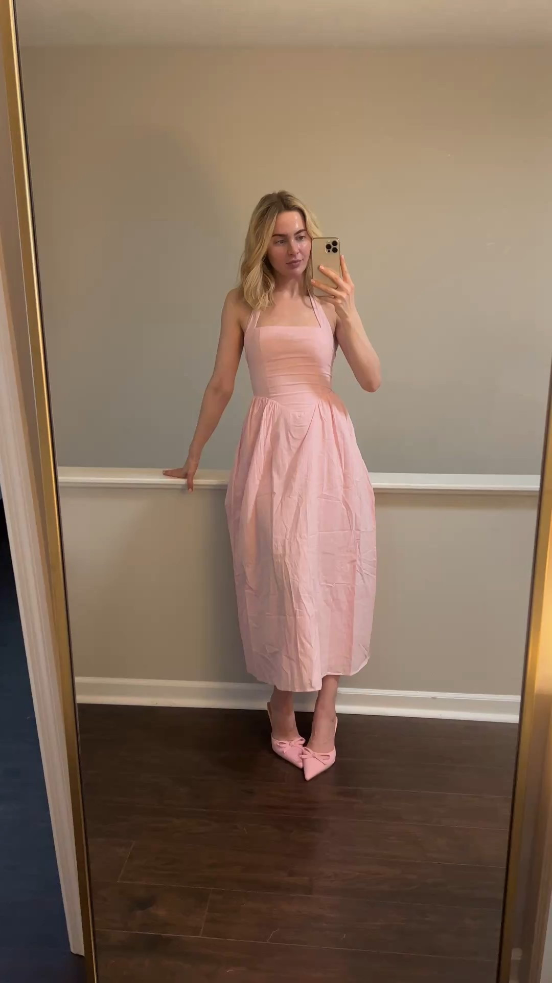 The perfect dress for a bridal shower or a baby shower! #pinkdress #flowydress #mididress 