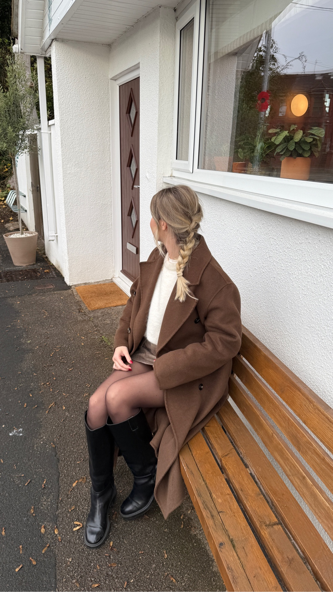 This might be my favourite outfit so far!!! Feat 2 of my favourite little munchkins, who also approved of the outfit🐶🐶

#autumnoutfit #kneehighboots #browncoat

#LTKuk #LTKwinter #LTKautumn