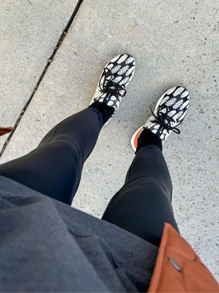 Fleece lined leggings are a thing and your legs need them! 

#LTKSeasonal #LTKover40 #LTKmidsize