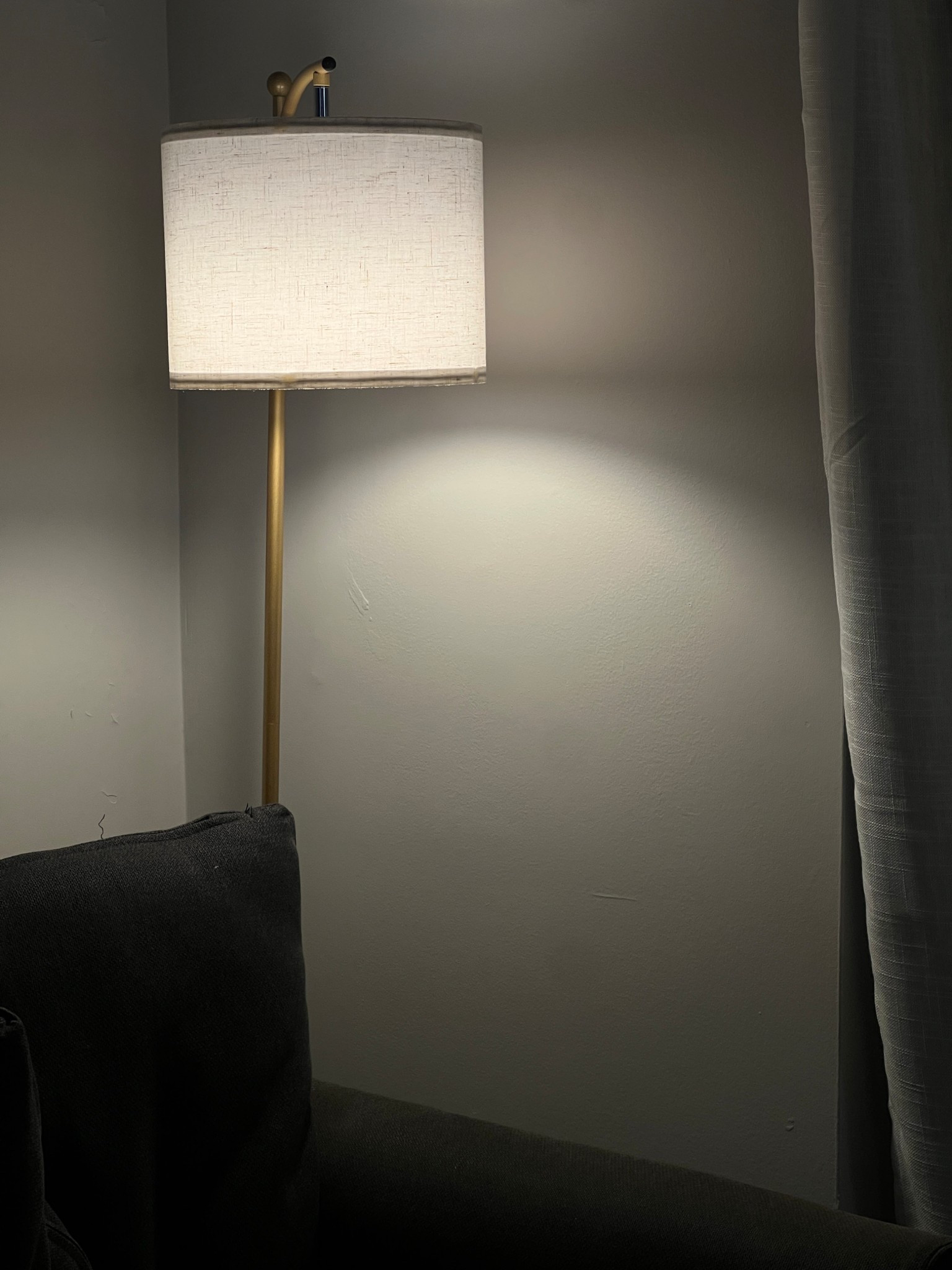 the most gorg lamp 🥹 



#LTKHome #LTKFindsUnder100