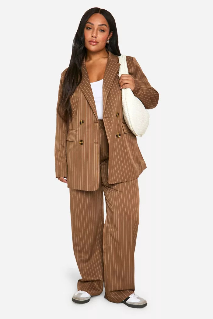 COPYRIGHT © 2025 BOOHOO | boohoo (US & Canada)