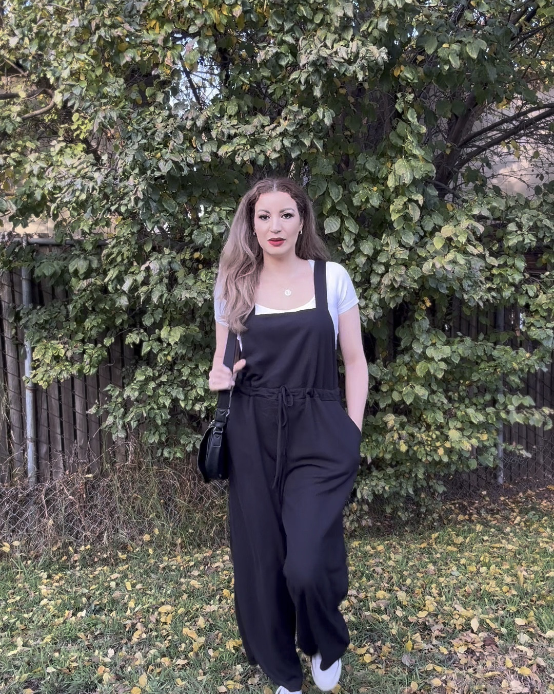 luvamia Jumpsuits for Women Loose Fit Waffle Knit Baggy Fashion Wide Leg Jumpsuit Overalls Comfy Casual Long Pant Romper.
Size:M

#LTKVideo #LTKSeasonal #LTKStyleTip