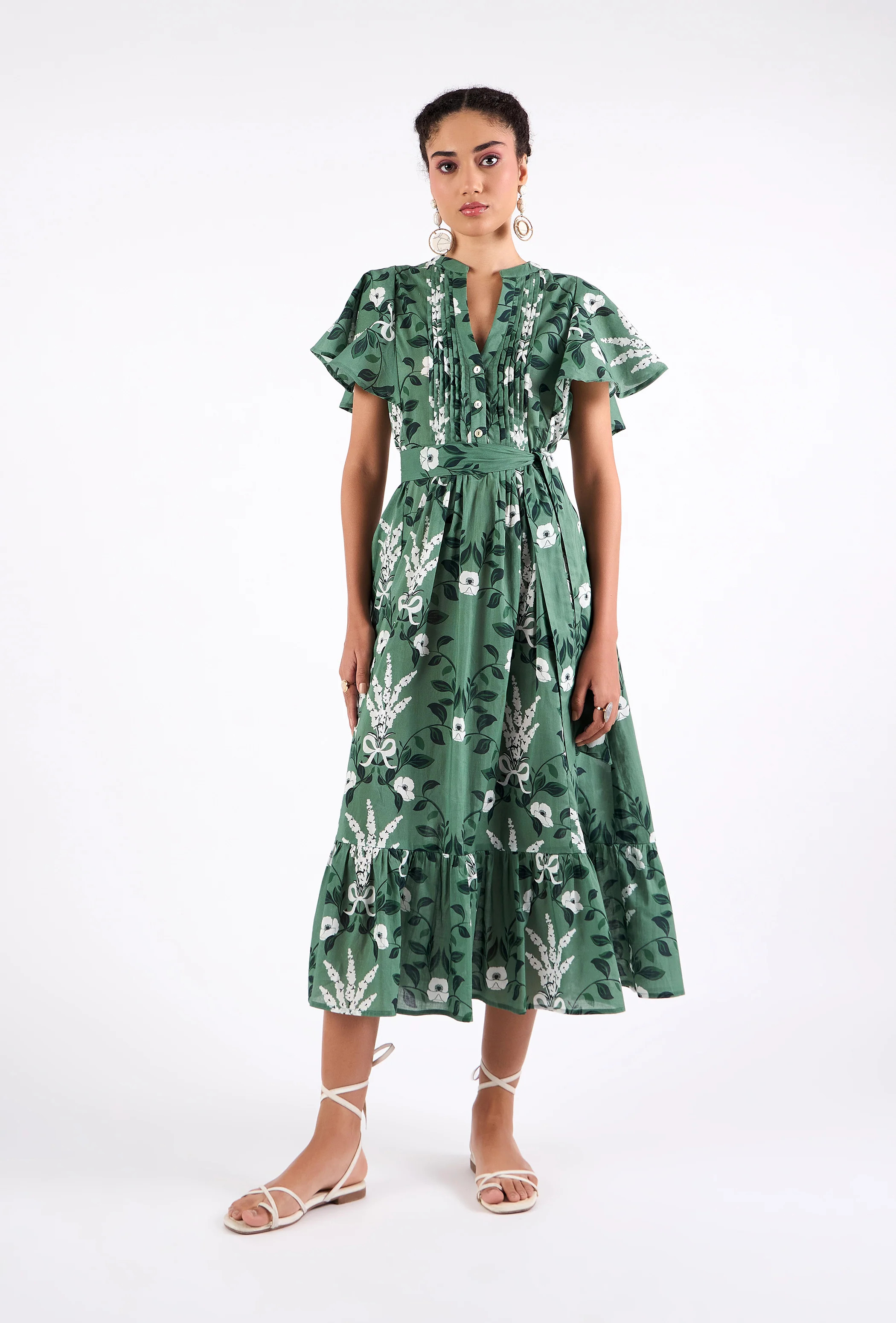 1334 Leni | Beyond By Vera