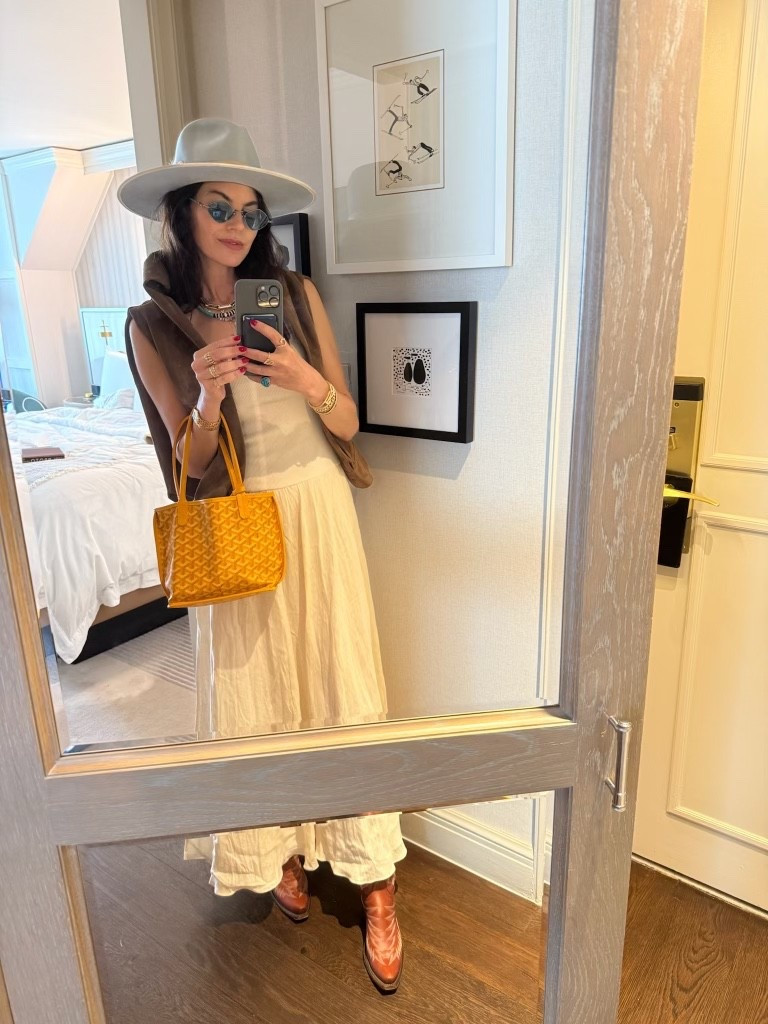 What I wore in Colorado!!


Women’s fashion, summer fashion, summer styles, summer outfits, summer outfit inspo, fall fashion, fall styles, fall outfit inspo, trendy fashion, chic style, Colorado outfit inspo 



#LTKStyleTip #LTKSeasonal #LTKOver40