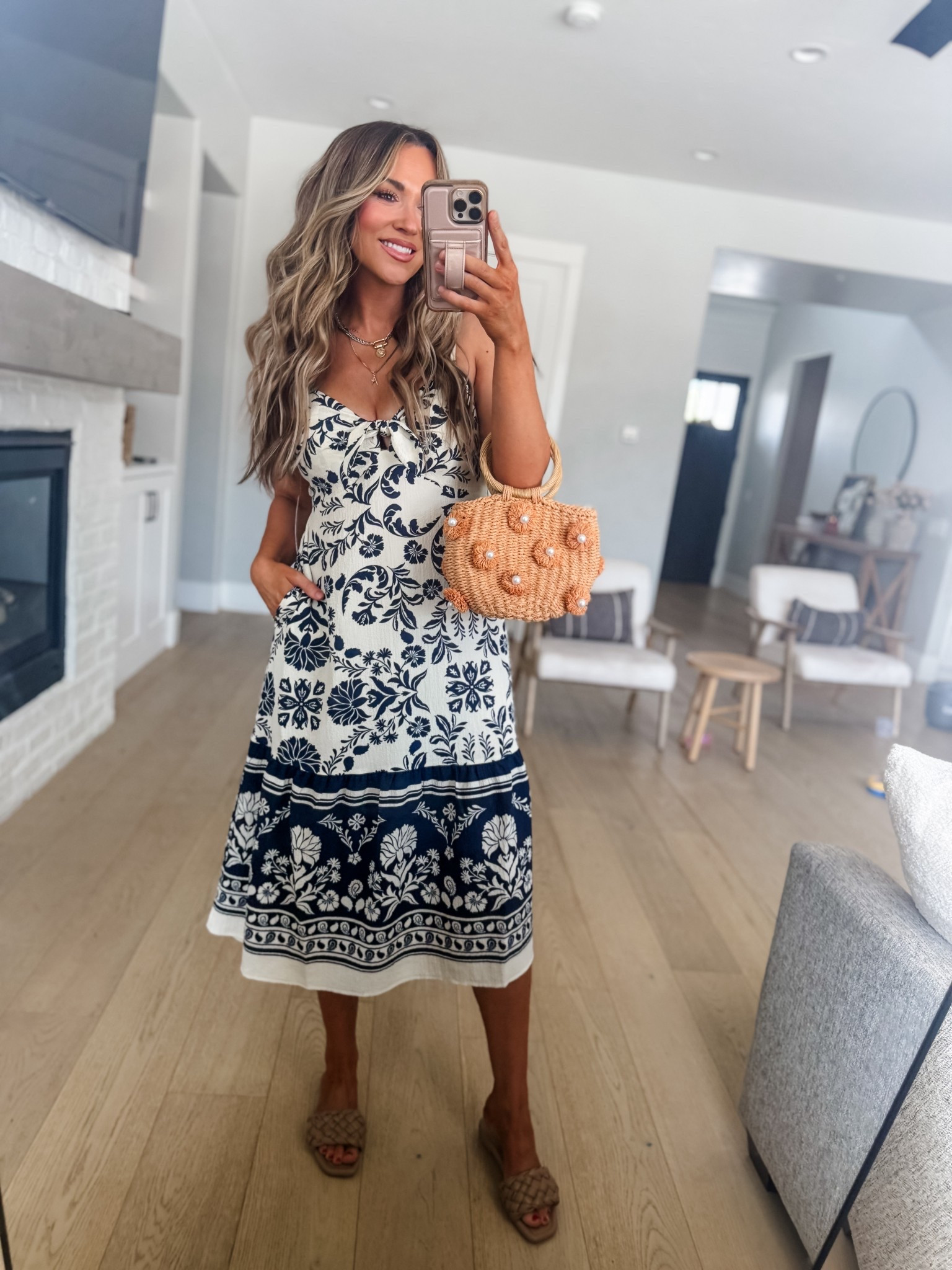 Walmart new dress size medium

#LTKSeasonal #LTKSaleAlert #LTKOver40