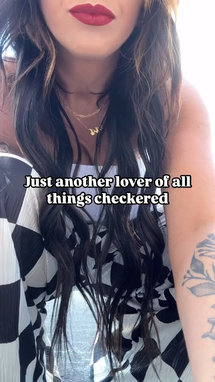 Give me everything checkered print! 

Comment CHECKERED below to receive a DM with the link to shop this post on my LTK ⬇ https://liketk.it/4T9VQ 

#midsizemama #midsizedstyle #midsizestyleinspo #curvymama 

Midsize style, midsize mama, midsize fashion, curvy style, midsize outfits ideas, midsize outfit inspo, curvy fashion, plus size style, checkered, trendy style, trendy mom, trendy look, size inclusive, outfits ideas