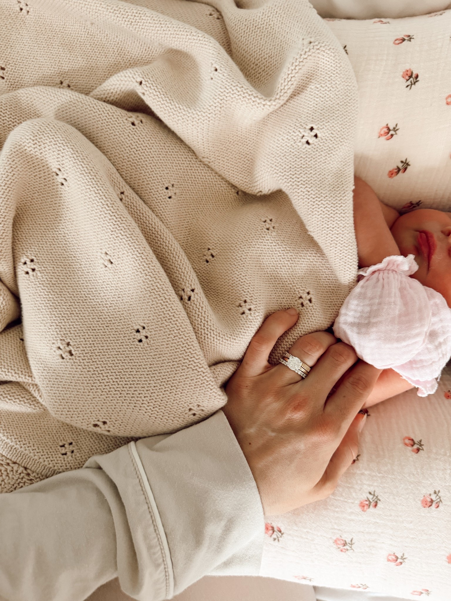 in a little newborn bubble 🫧 🩰🧸🍼💓✨🕊️

#LTKmomlife #LTKdayinmylife #LTKBaby