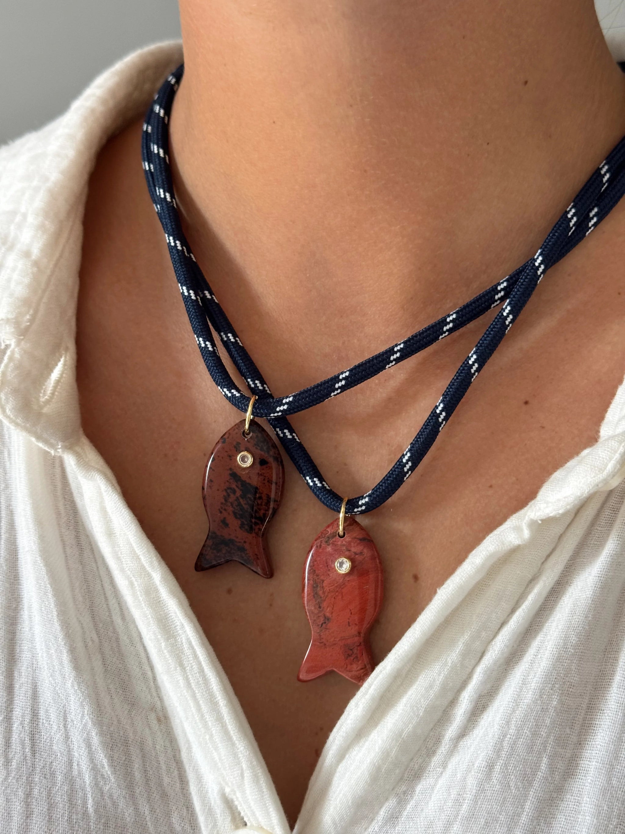 Remi On Paracord Necklace - Navy/Red | Triple Threads