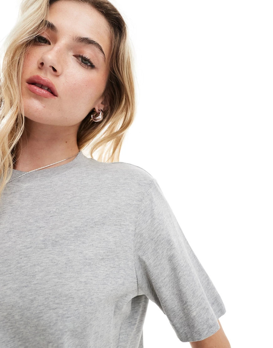 & Other Stories relaxed short sleeve t-shirt in grey | ASOS (Global)