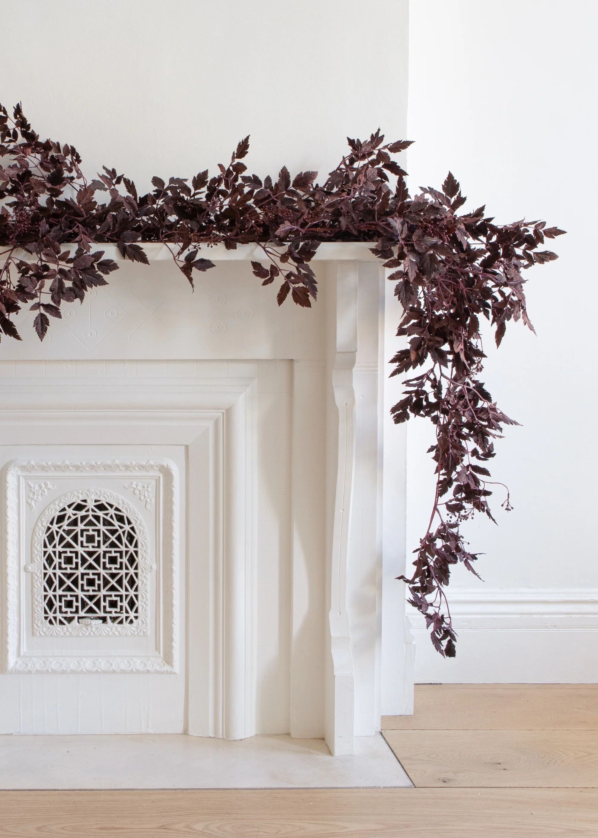 Plum Purple Cimicifuga Leaf Garland | Fall Decor at Afloral.com | Afloral