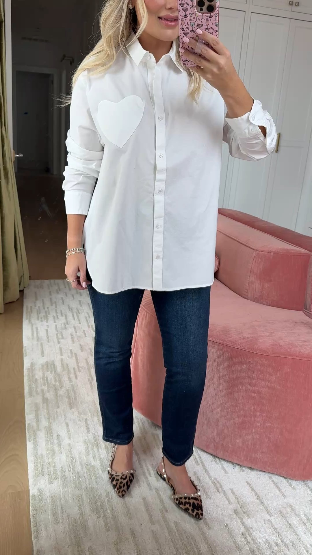 Size small button down!

#LTKgrwm #LTKdayinmylife #LTKValentine