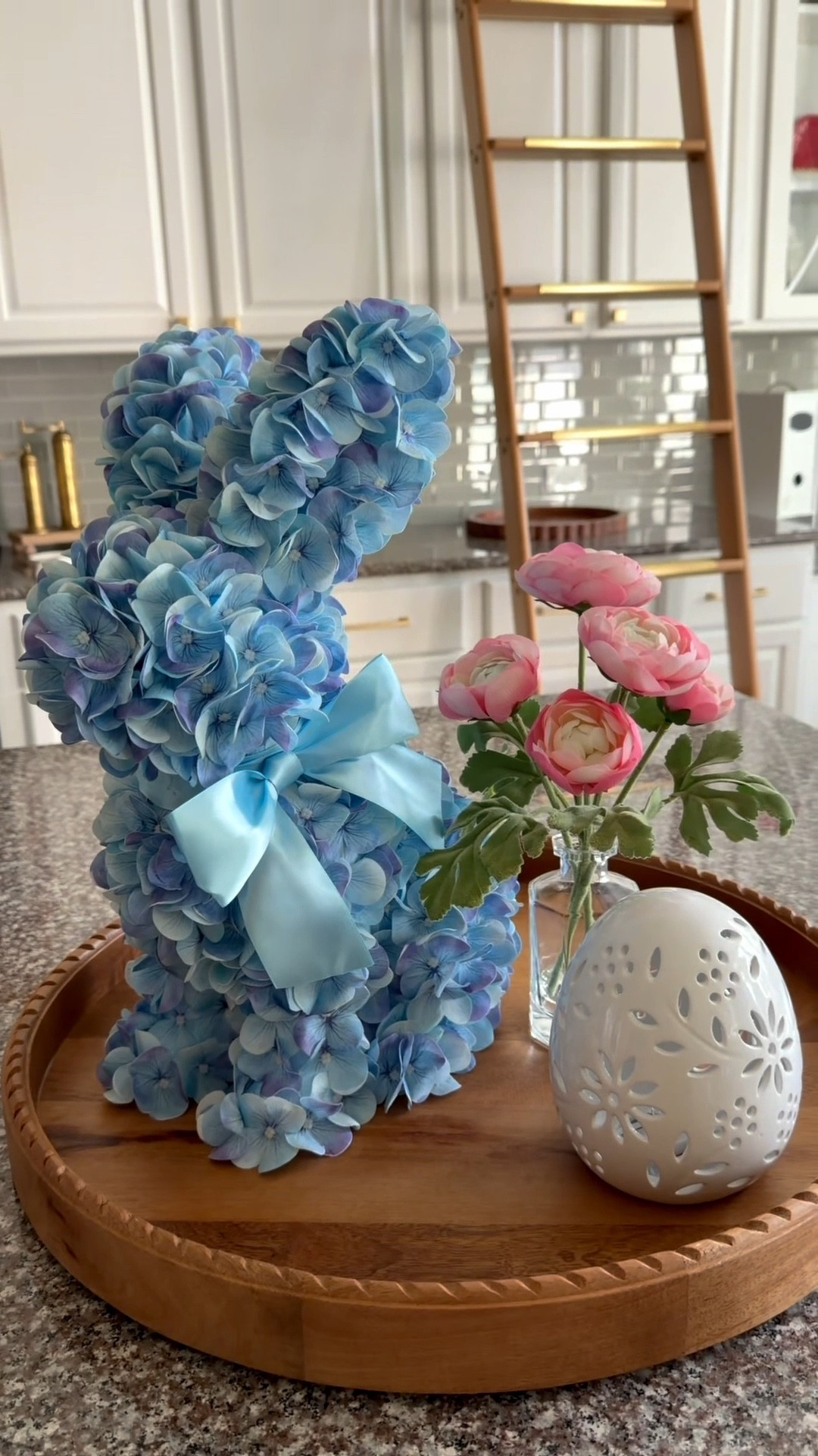 Remember the viral topiary bunny you loved? Surprise! There’s also a tabletop version. This blue hydrangea bunny is a must have this season!

#LTKHome #LTKSeasonal #LTKSaleAlert