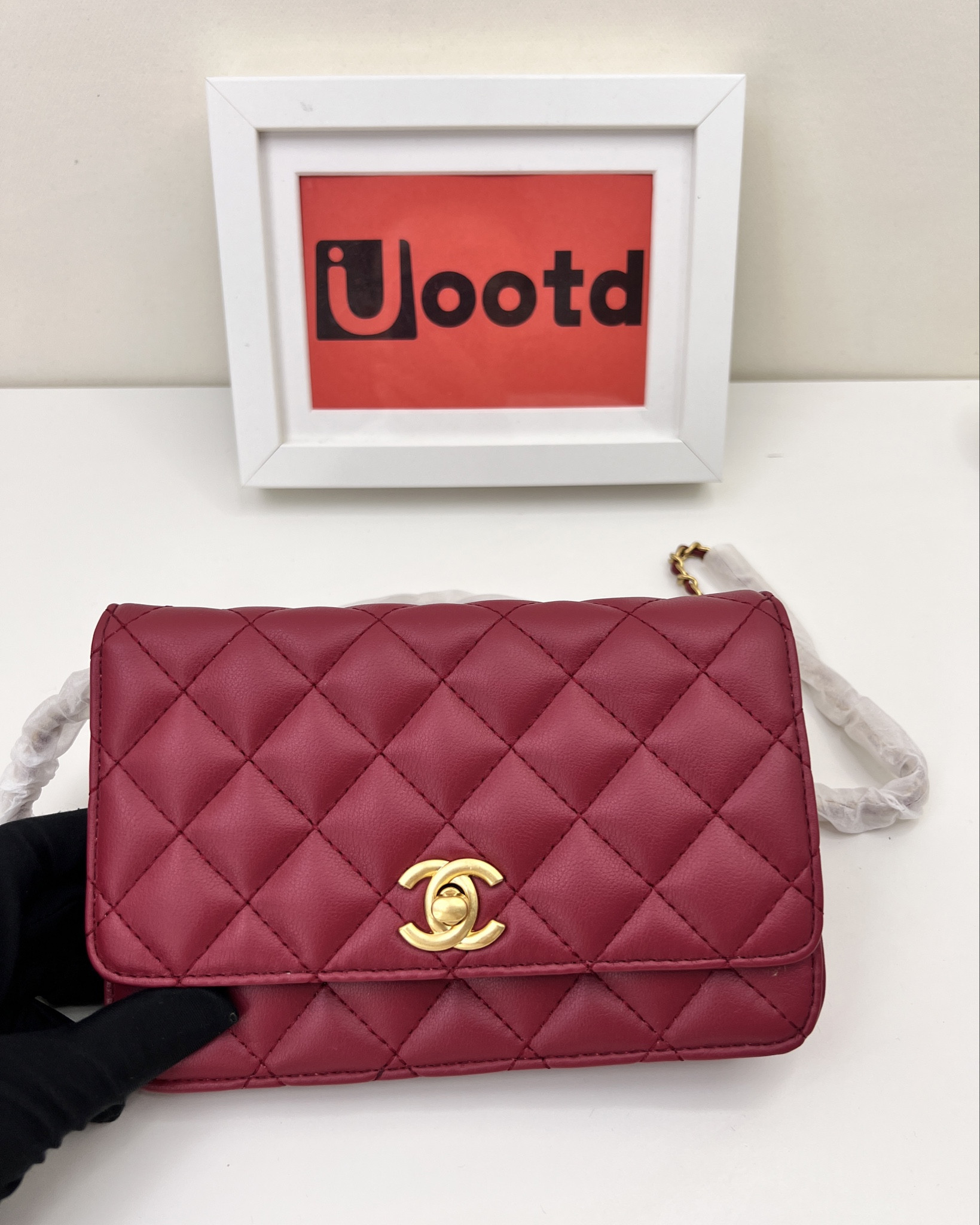 channel high quality chain Bag shoulder Bag women tiny Bag 

#LTKfindsunder100 #LTKtravel #LTKworkwear