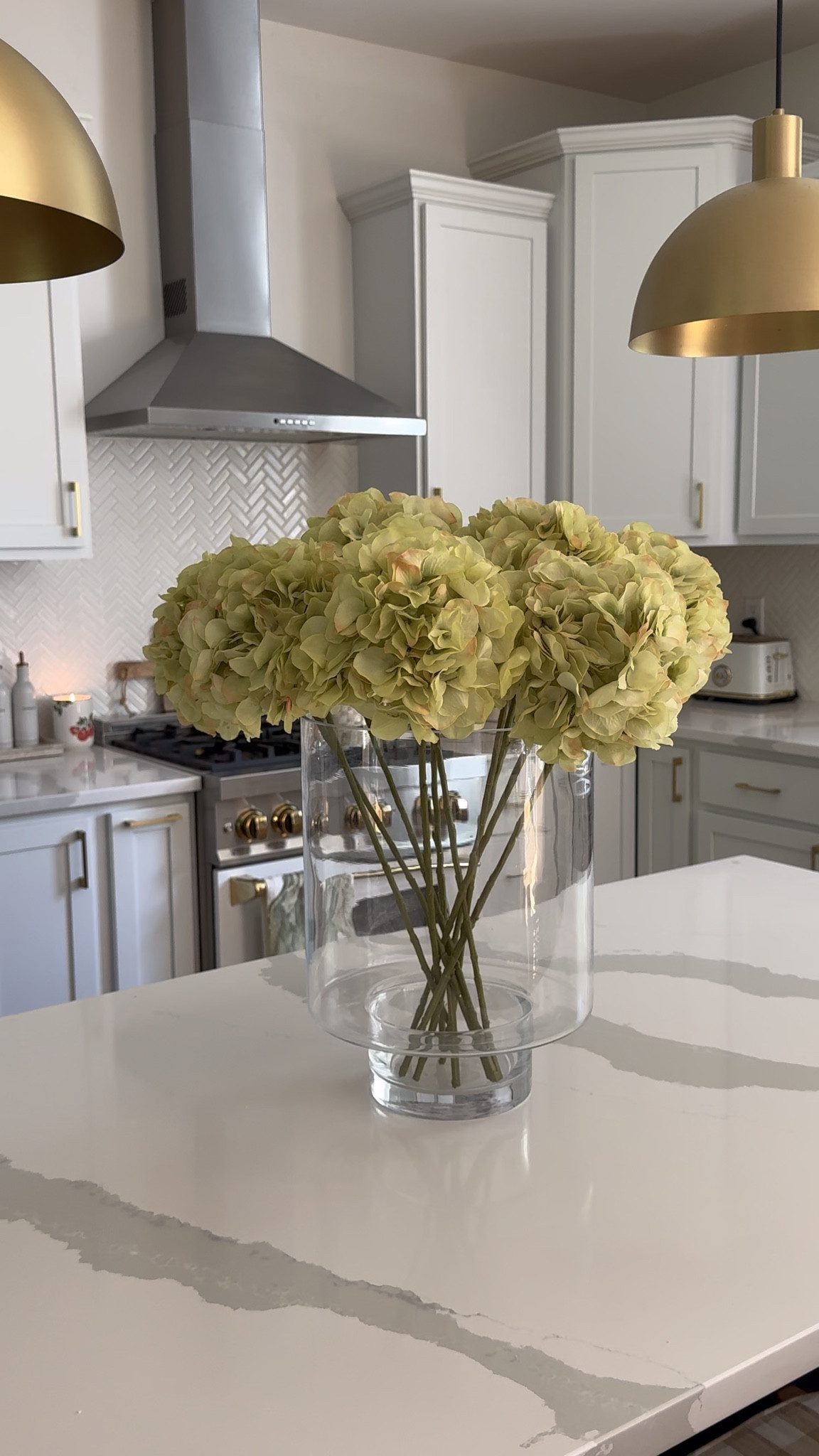 The BEST realistic hydrangea stems on sale!🤍🤌🏼 

#LTKSeasonal #LTKHome #LTKSaleAlert