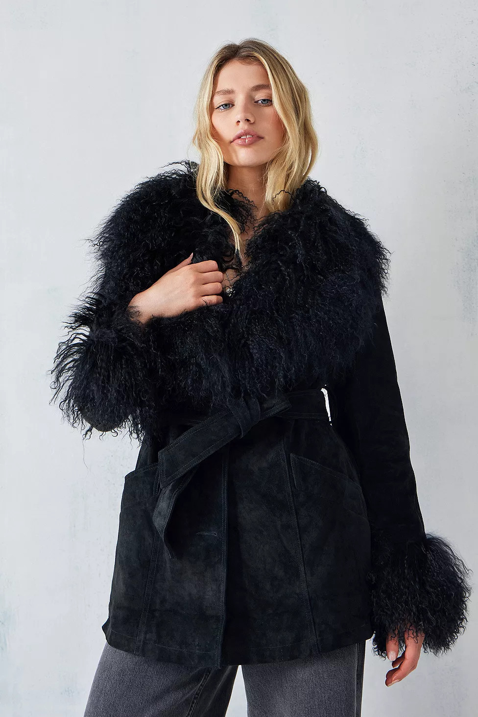 Kimchi Blue Anita Suede Jacket | Urban Outfitters UK