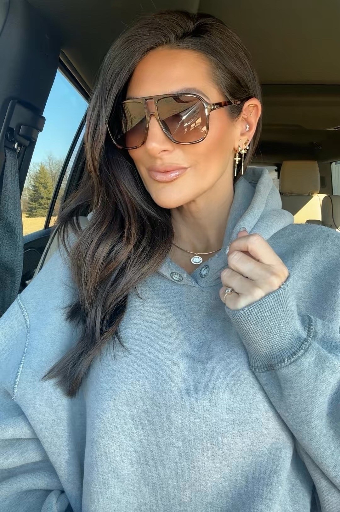 Abercrombie hoodie size large 

#LTKmomlife #LTKdayinmylife #LTKootd